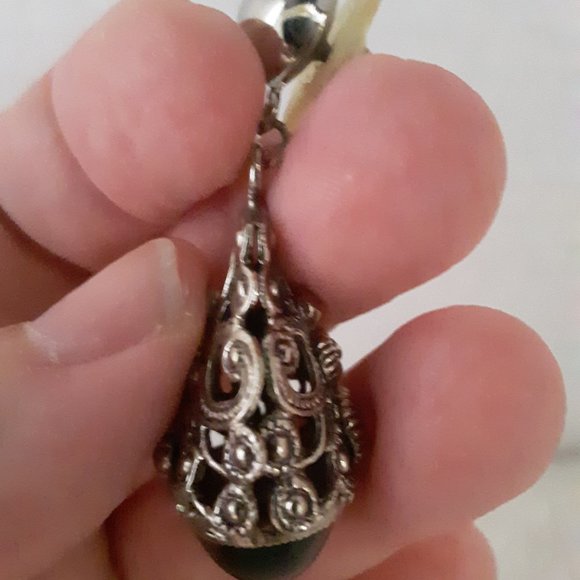 Emerald Green Glass Cabochon Drop Dangle Silver Tone Earrings - Picture 2 of 5